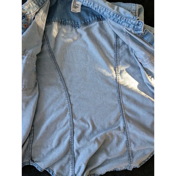 Light Chambray Blue Denim Button Down Shirt Women Western Cowgirl Slim Aughts - Picture 9 of 14